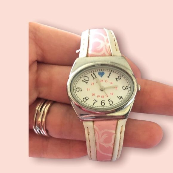 Nurse Mates Accessories - Vintage Nurse Mates watch needs batteries